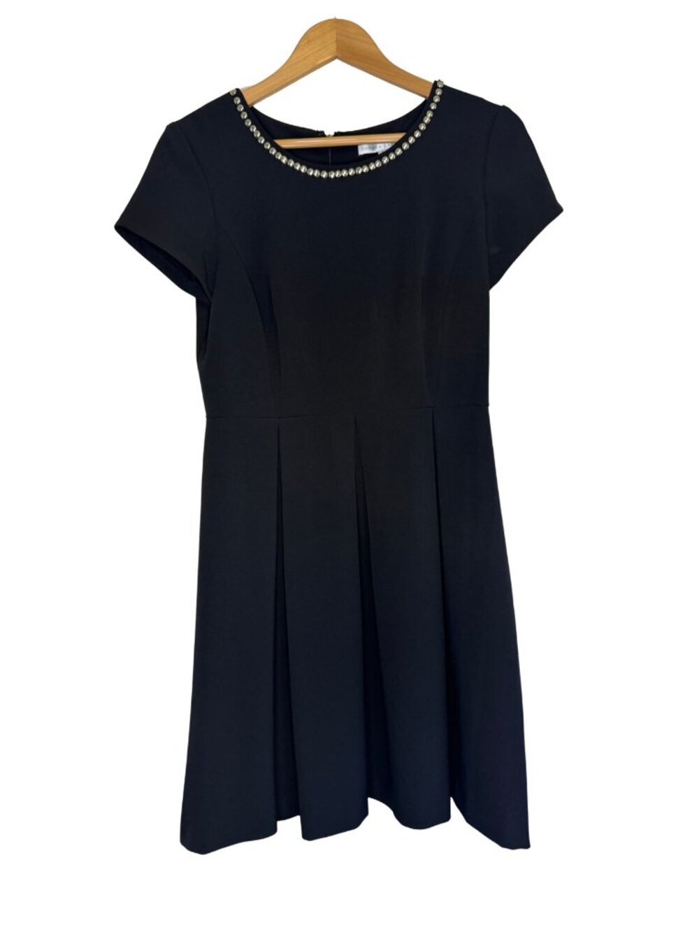 Sandra Darren Black Jeweled Neck Fit & Flare Dress – Size 6